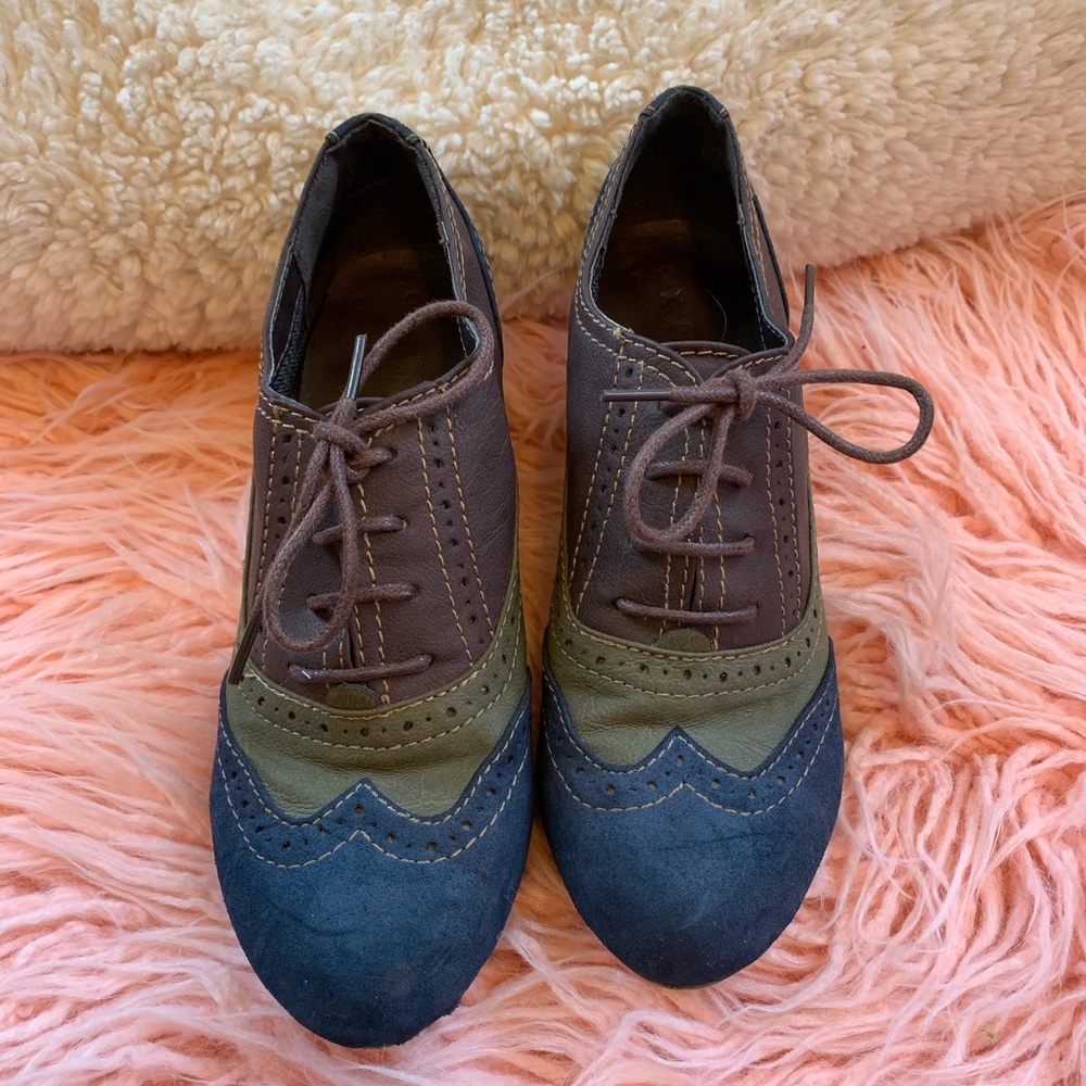 Oxford Heels